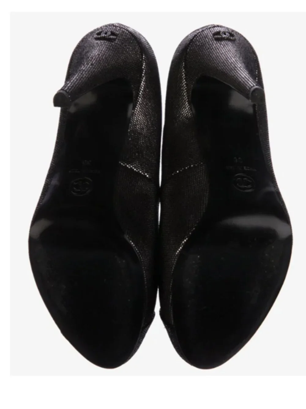 Chanel Interlocking CC Logo Pumps - Size 8
